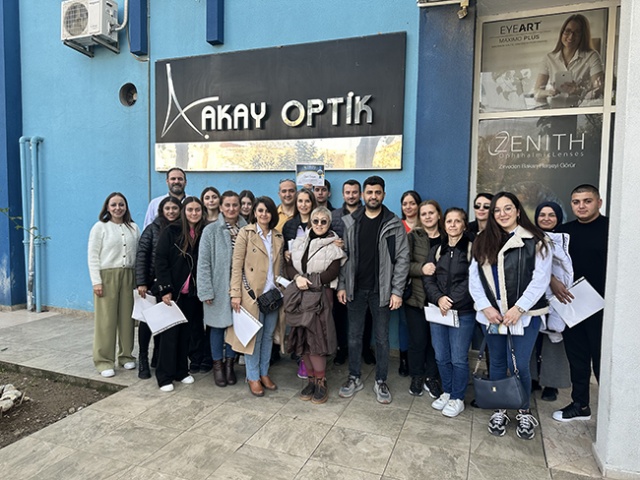 İzmir Kavram Üniversitesi SHMYO Optisyenlik Bölümü Öğrencilerinin Akay Rx Laboratory Ziyareti