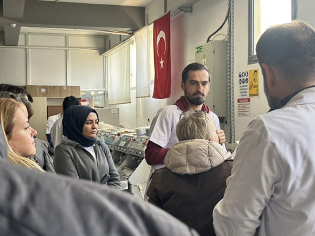 İzmir Kavram Üniversitesi SHMYO Optisyenlik Bölümü Öğrencilerinin Akay Rx Laboratory Ziyareti